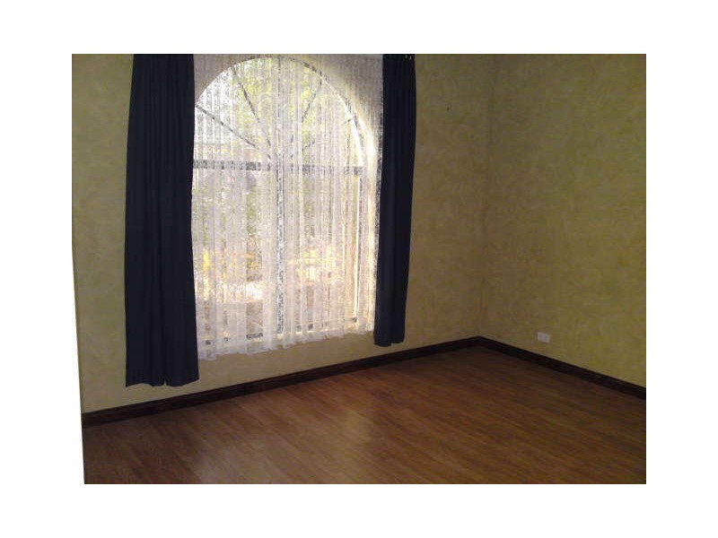 10 Fatchen Close, Evanston Park SA 5116