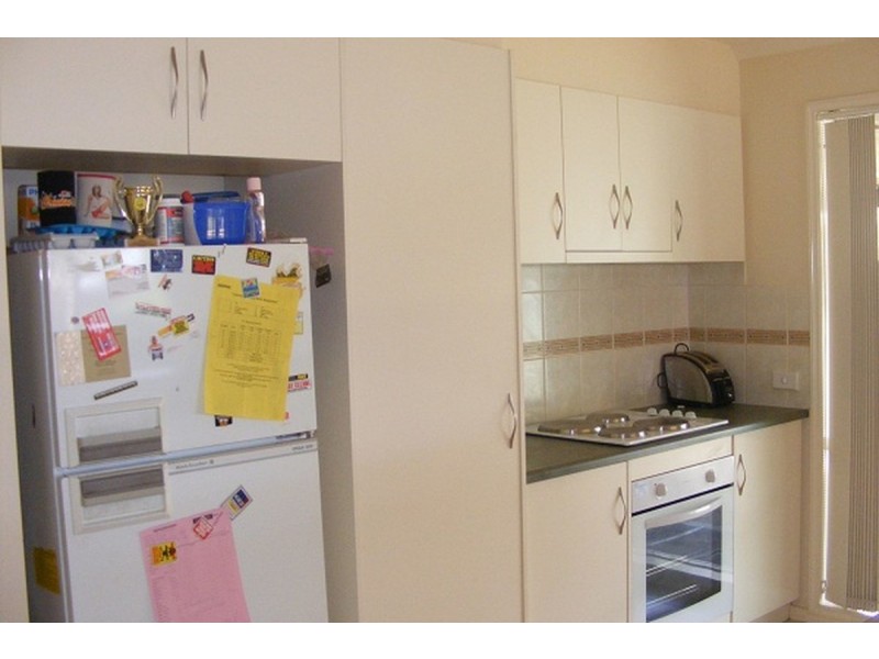 4 Potts Road, Evanston Park SA 5116