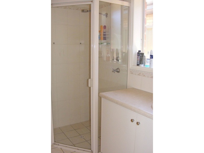 4 Potts Road, Evanston Park SA 5116