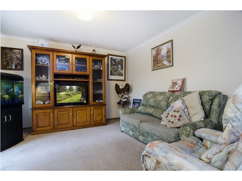 8 Skurray Court, Gawler West SA 5118