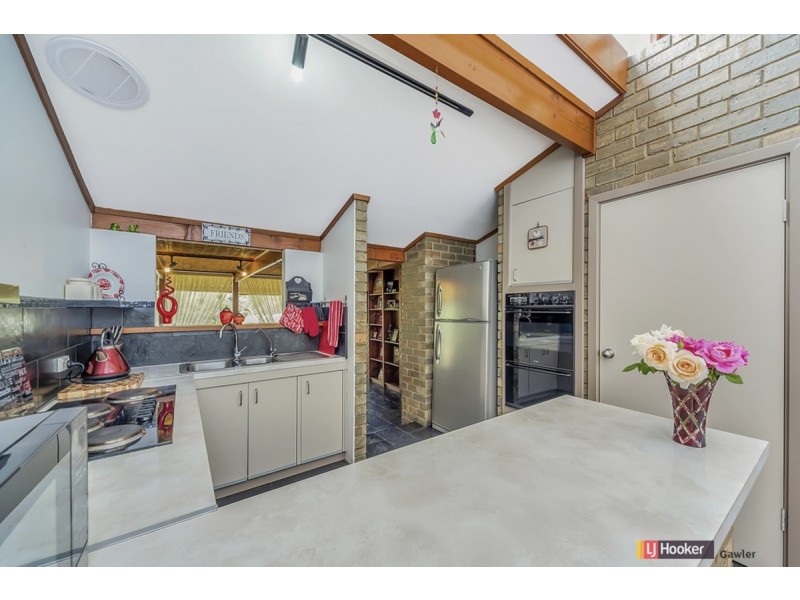 62 Lyndoch Road, Gawler East SA 5118