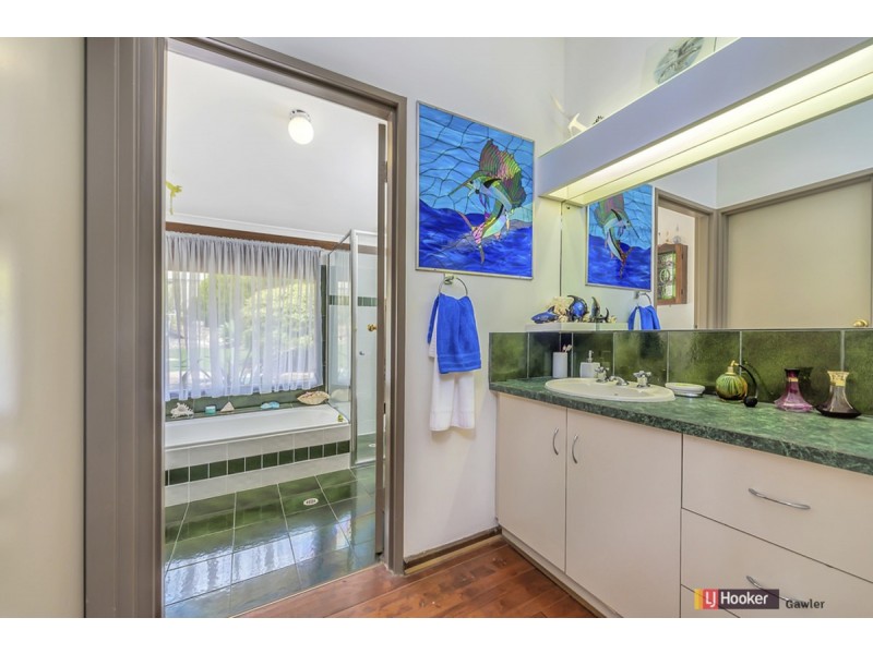 62 Lyndoch Road, Gawler East SA 5118