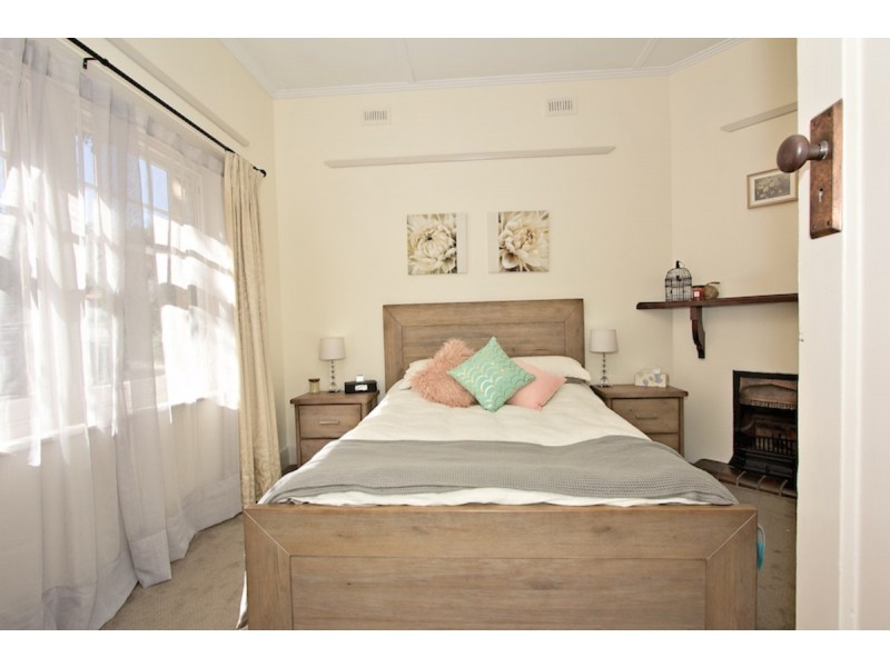 15 Randell Terrace, Gumeracha SA 5233