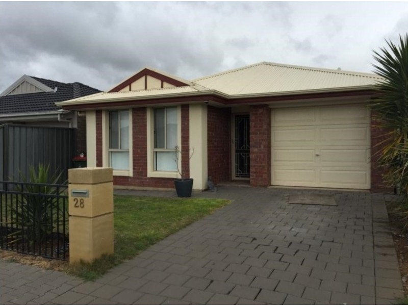 28 Riesling Crescent, Andrews Farm SA 5114
