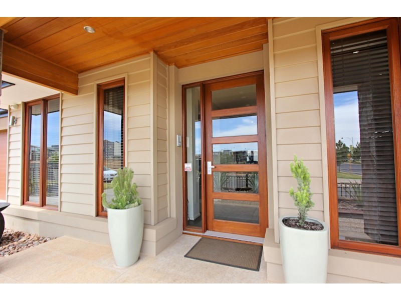 2 Finnis Street, Blakeview SA 5114