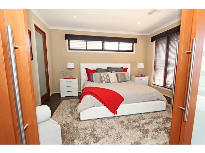 2 Finnis Street, Blakeview SA 5114