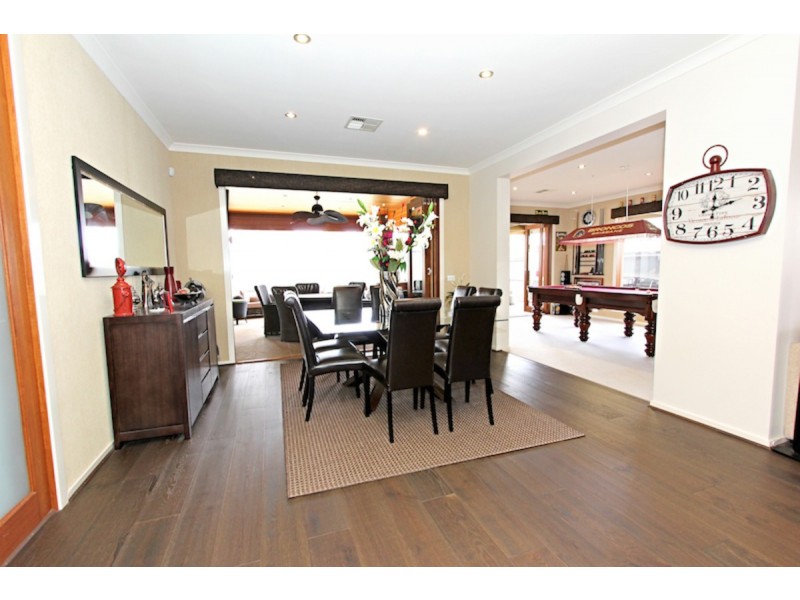 2 Finnis Street, Blakeview SA 5114