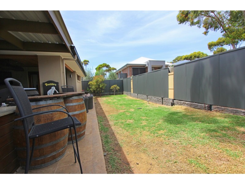 2 Finnis Street, Blakeview SA 5114