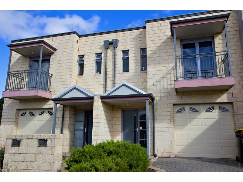 62 Hindmarsh Circuit, Mawson Lakes SA 5095