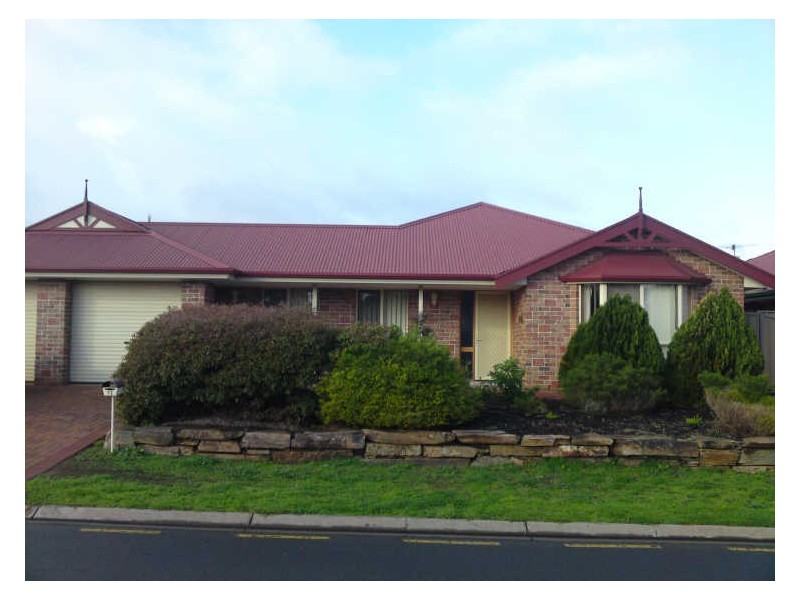 11 Greening Drive, Evanston Park SA 5116