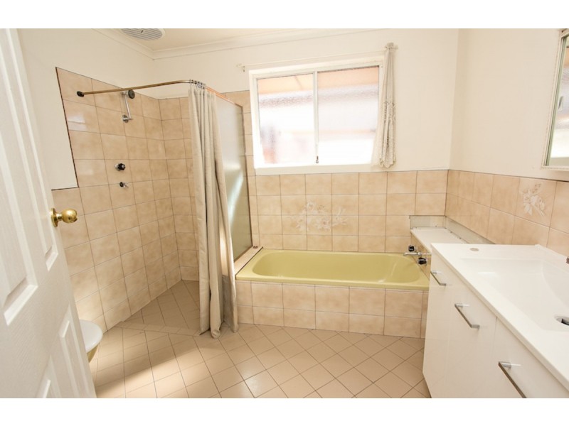 80 Murray Road, Willaston SA 5118