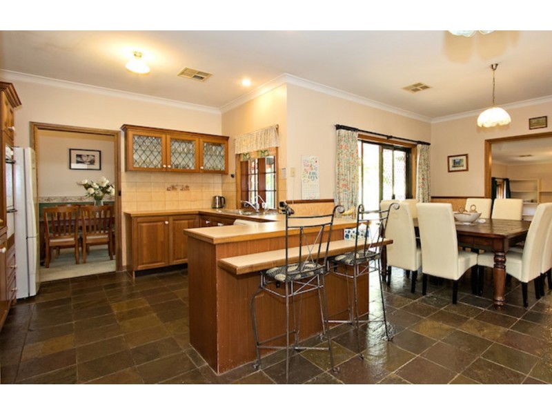 8 Canton Court, Surrey Downs SA 5126