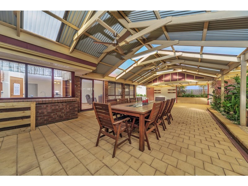 35 Gleeson Grove, Evanston Park SA 5116