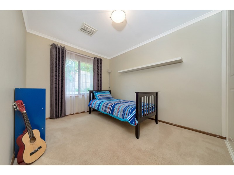 35 Gleeson Grove, Evanston Park SA 5116