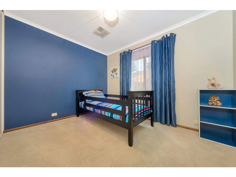 35 Gleeson Grove, Evanston Park SA 5116