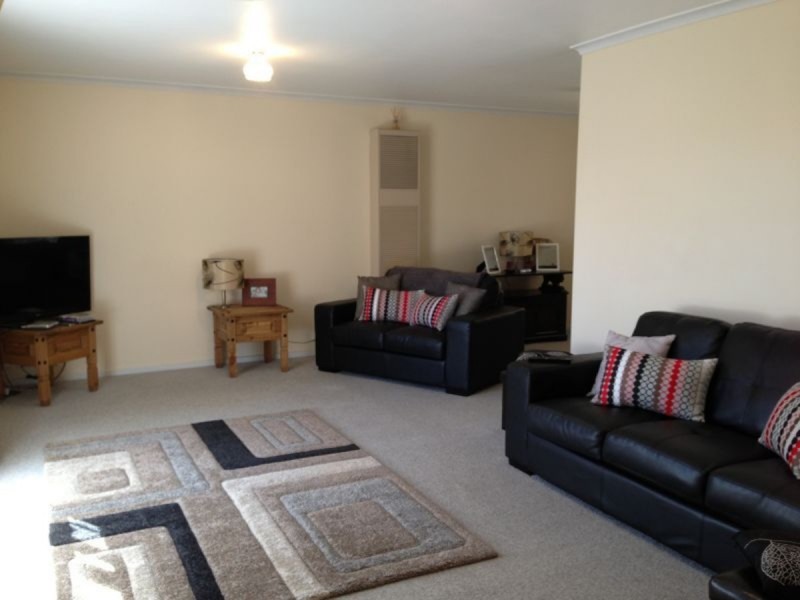 5 Parham Court, Evanston Park SA 5116