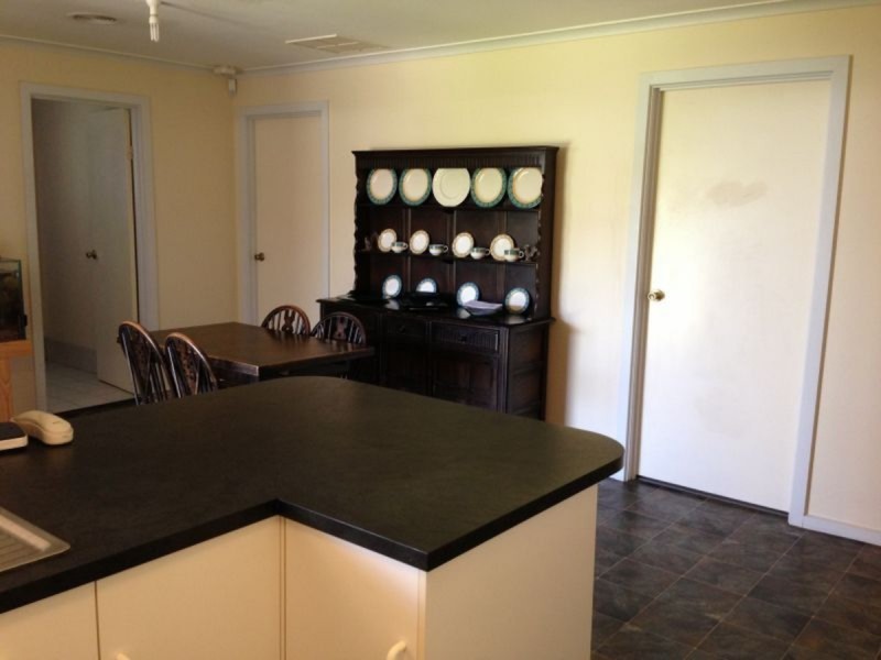 5 Parham Court, Evanston Park SA 5116