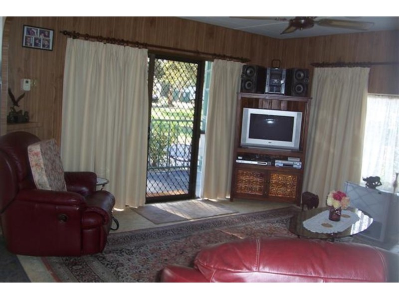 3134 Main North Road, Evanston South SA 5116