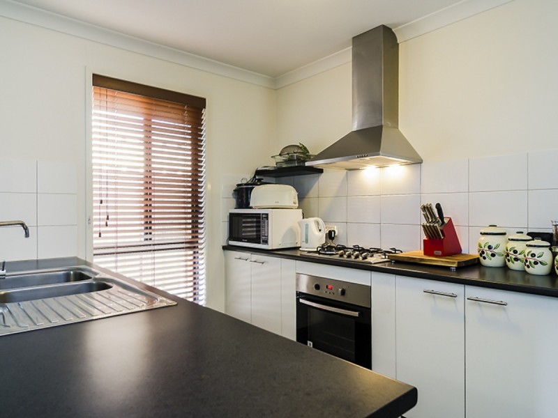 36 Tudor Crescent, Smithfield Plains SA 5114