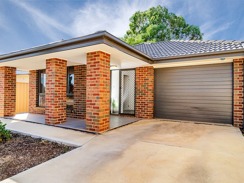 36 Tudor Crescent, Smithfield Plains SA 5114