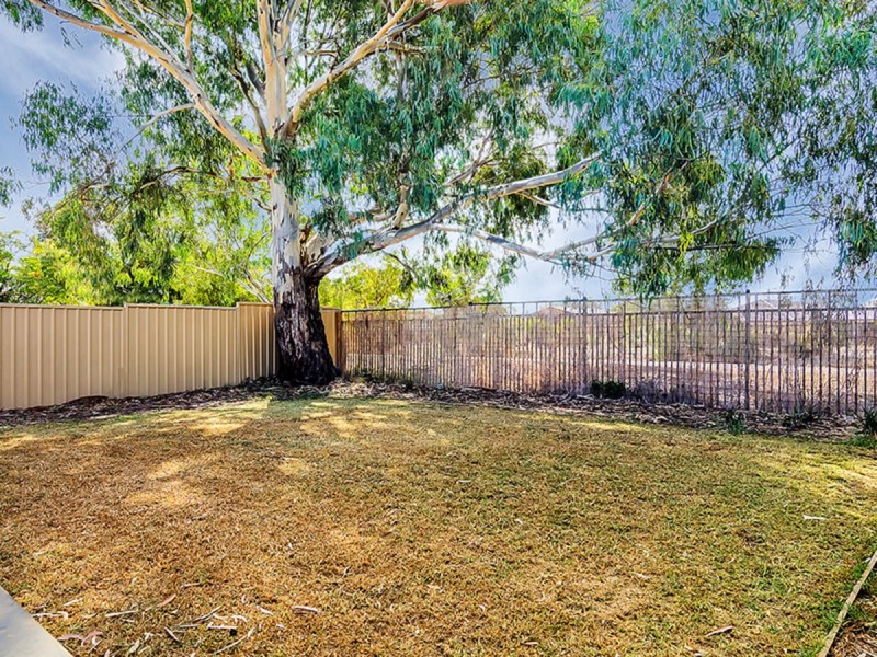36 Tudor Crescent, Smithfield Plains SA 5114