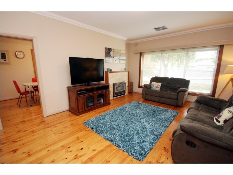 17 Barossa Avenue, Gawler East SA 5118