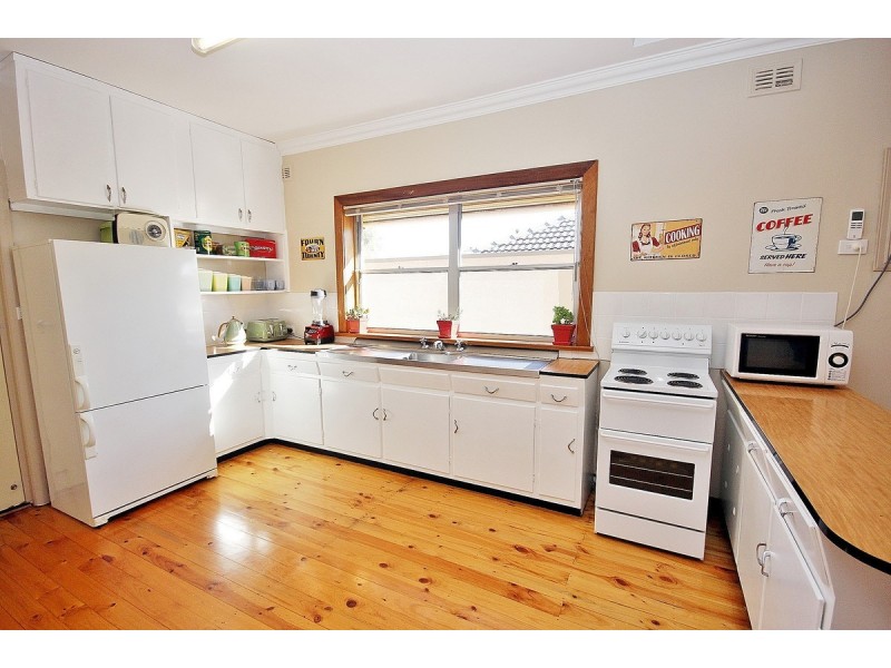 17 Barossa Avenue, Gawler East SA 5118