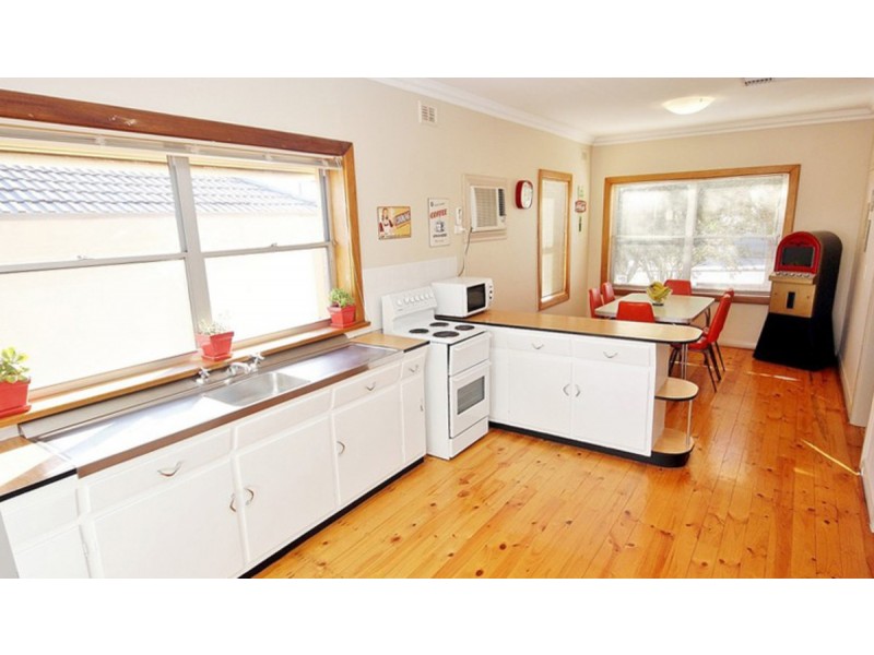 17 Barossa Avenue, Gawler East SA 5118