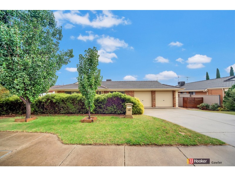 42 Gleeson Grove, Evanston Park SA 5116