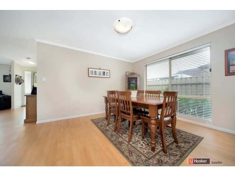42 Gleeson Grove, Evanston Park SA 5116