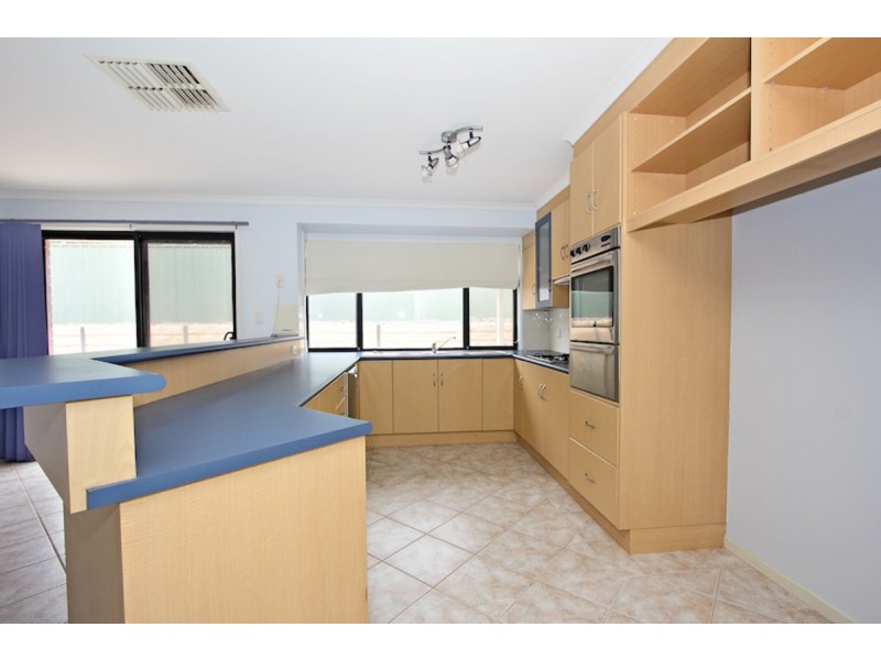 3 Plover Court, Hewett SA 5118