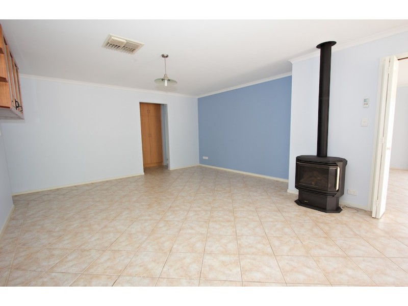 3 Plover Court, Hewett SA 5118