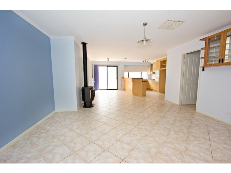 3 Plover Court, Hewett SA 5118