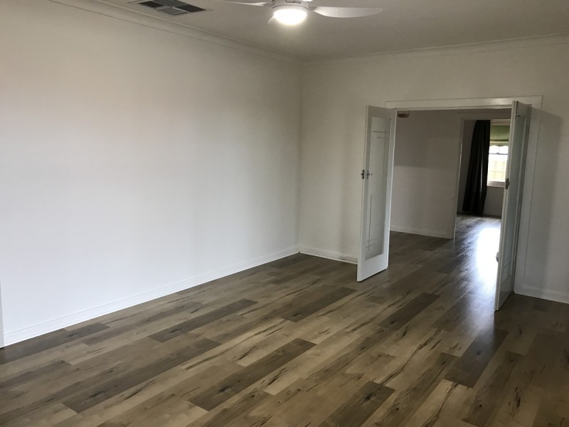 2 Sambell Court, Evanston Park SA 5116