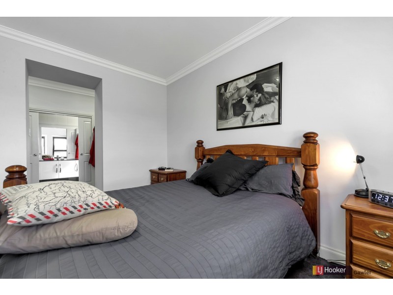 10 Jamieson Grove, Reid SA 5118