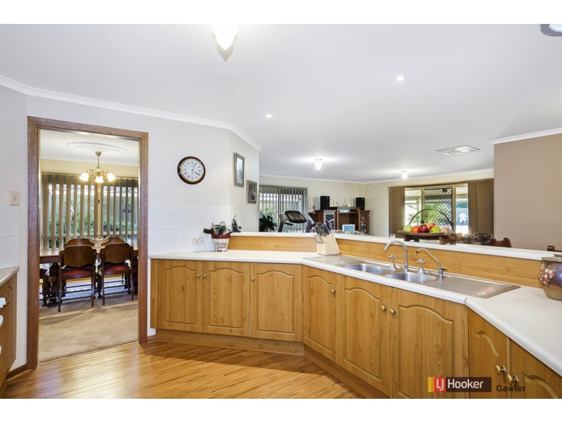 10 Williams Street, Evanston Park SA 5116