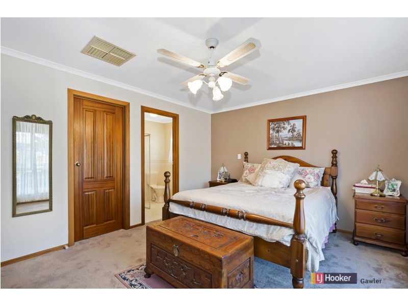 10 Williams Street, Evanston Park SA 5116