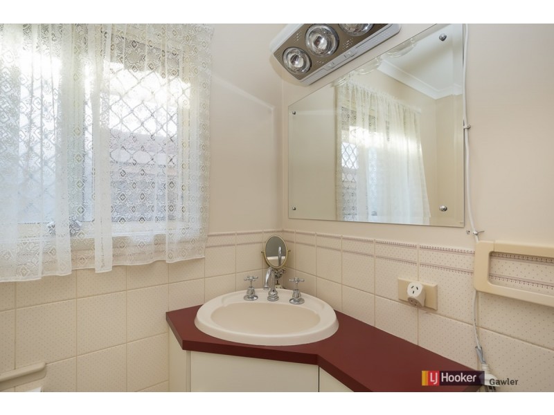 10 Williams Street, Evanston Park SA 5116