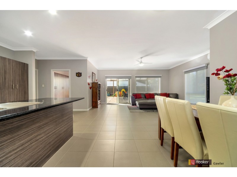 2/30A Mount Crawford Road, Williamstown SA 5351