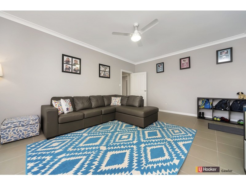 2/30A Mount Crawford Road, Williamstown SA 5351