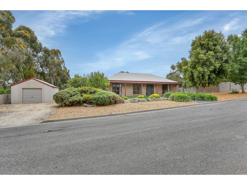 4 Hill Court, Williamstown SA 5351