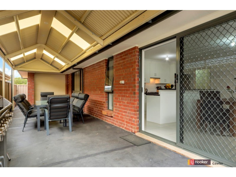 6 Curnow Court, Evanston Park SA 5116