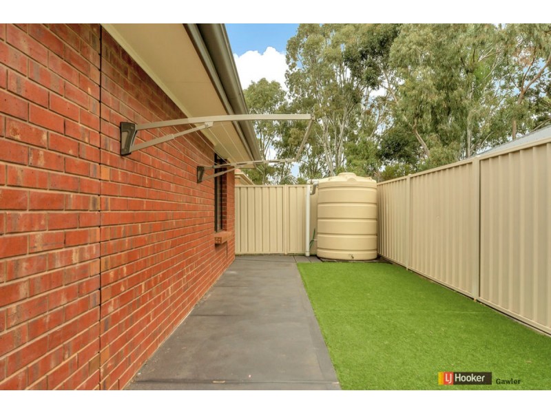 6 Curnow Court, Evanston Park SA 5116