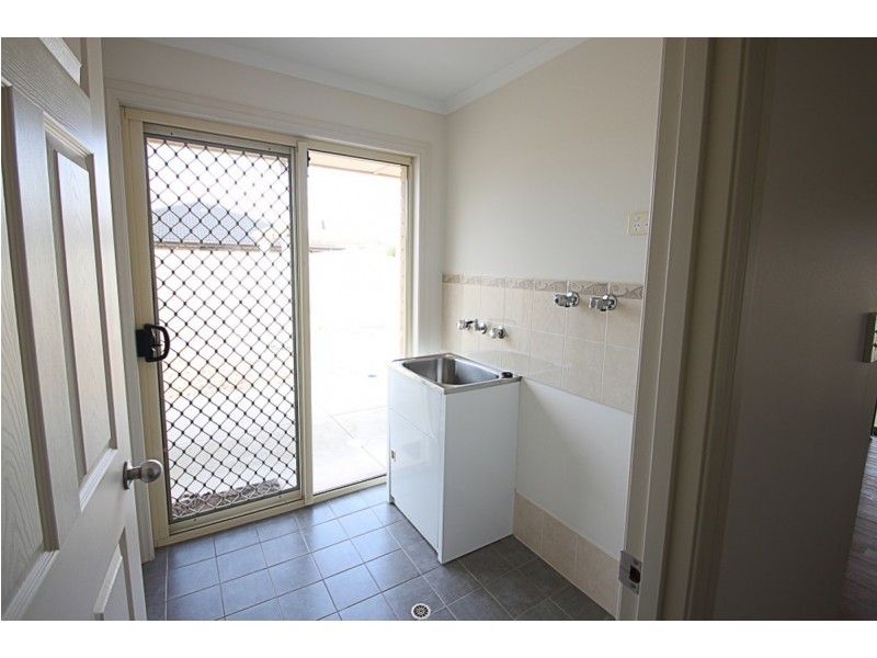 6 Kimvu Court, Munno Para West SA 5115