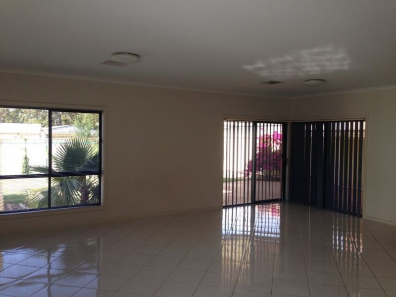 1A Milne Court, Evanston Park SA 5116