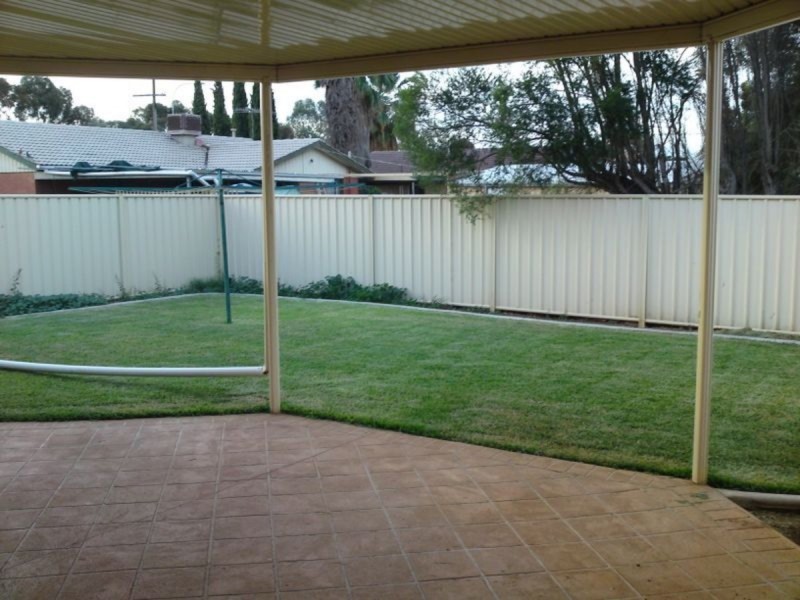 1A Milne Court, Evanston Park SA 5116