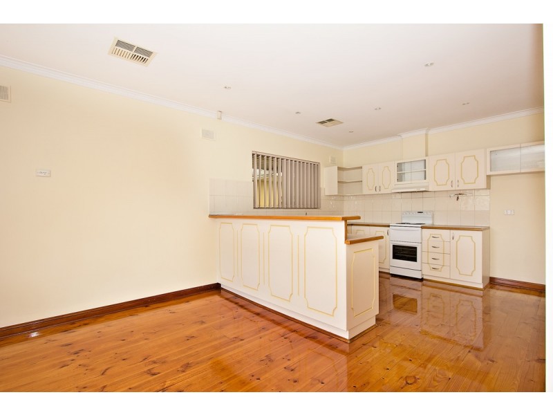 10 Trim Crescent, Evanston Park SA 5116