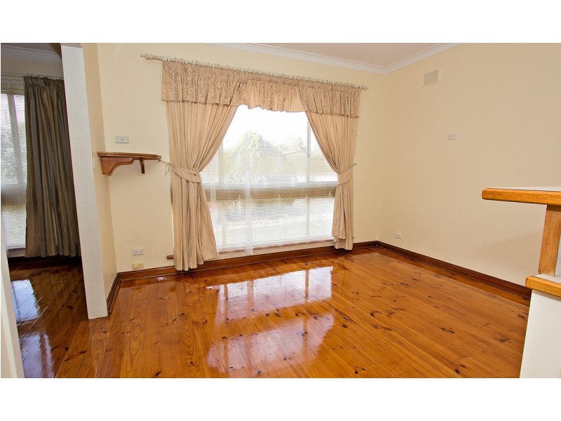 10 Trim Crescent, Evanston Park SA 5116