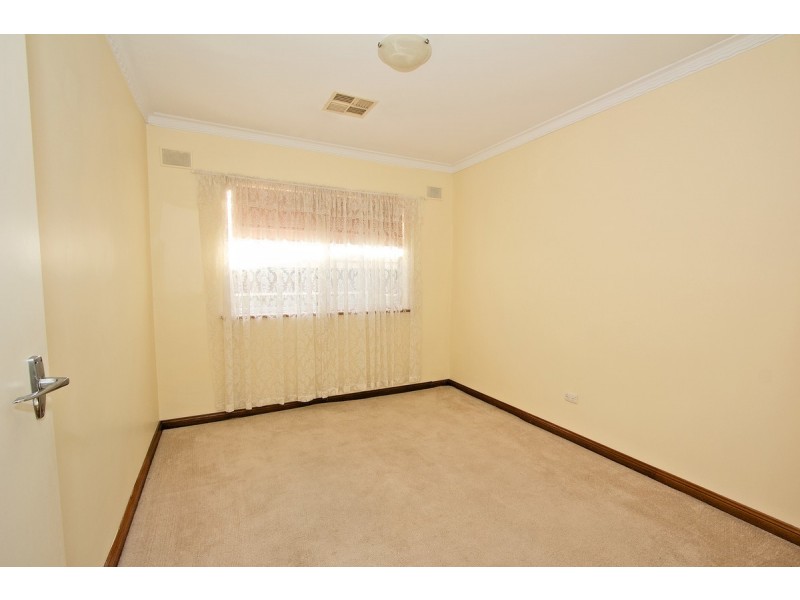10 Trim Crescent, Evanston Park SA 5116