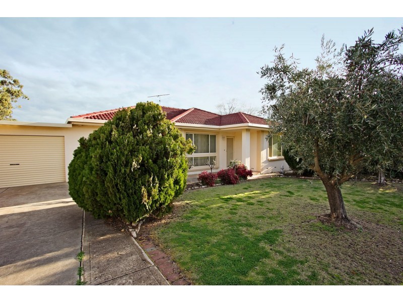 10 Trim Crescent, Evanston Park SA 5116